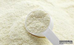 给宝宝冲奶粉泡泡很多怎么回事 奶粉不起泡反而可能有问题