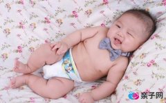 婴儿放屁多是怎么回事